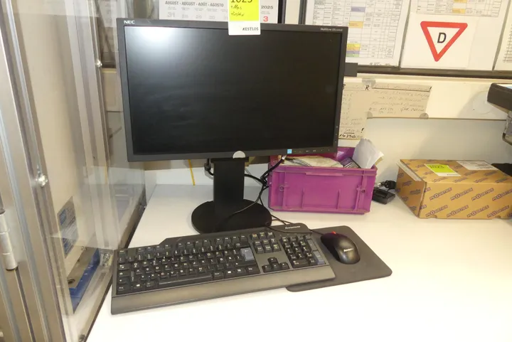 Technikset (Monitor, Maus, Tastatur)